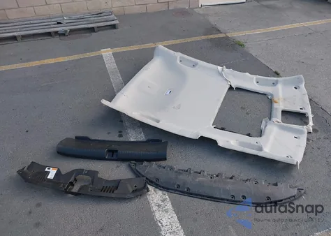 2023 Honda Accord Touring Hybrid z USA, uszkodzony, nr VIN 1HGCY2F85PA016053